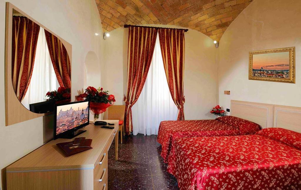 רומא Hotel Campidoglio מראה חיצוני תמונה